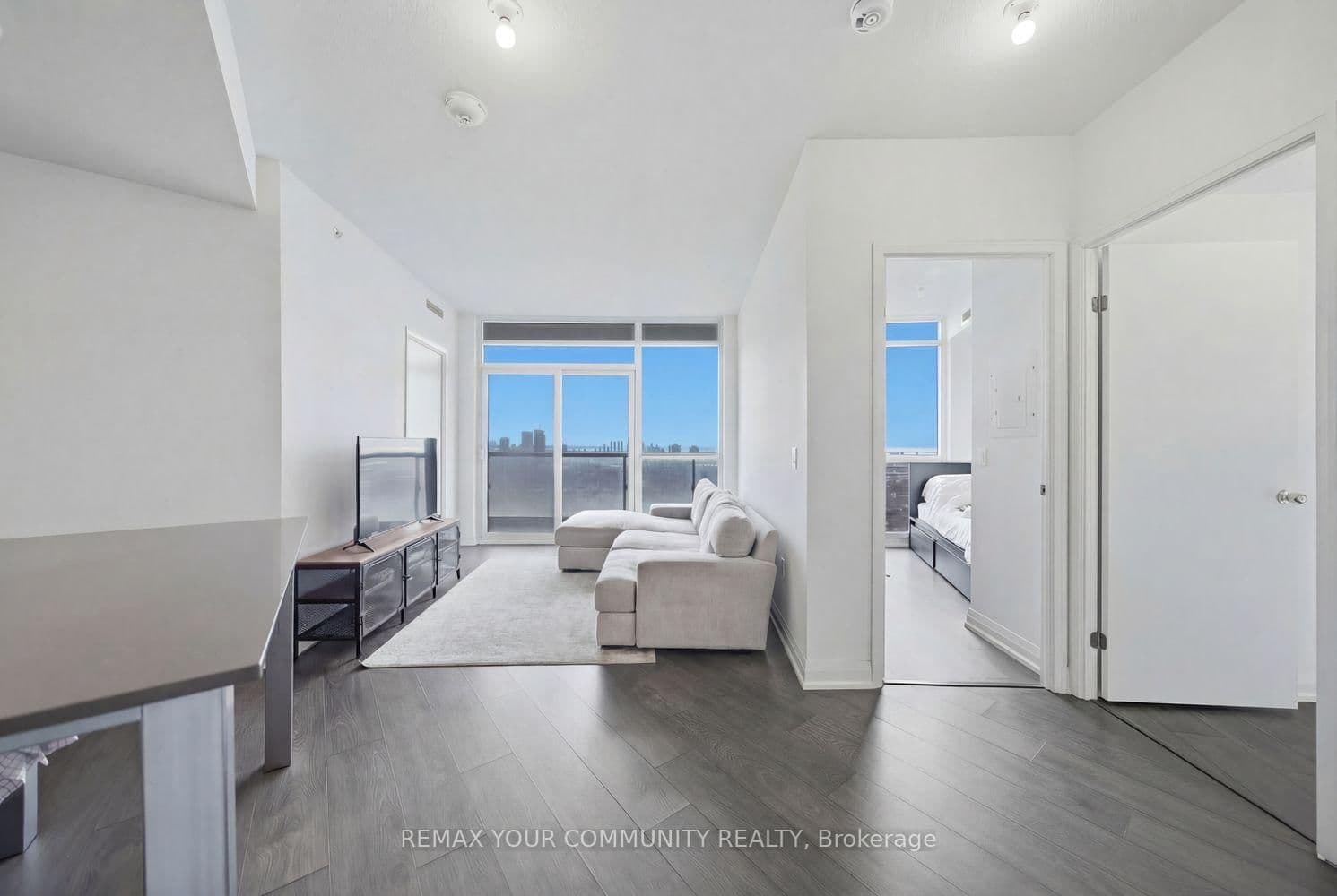 30 Gibbs Road, Unit 3107 thumbnail 6