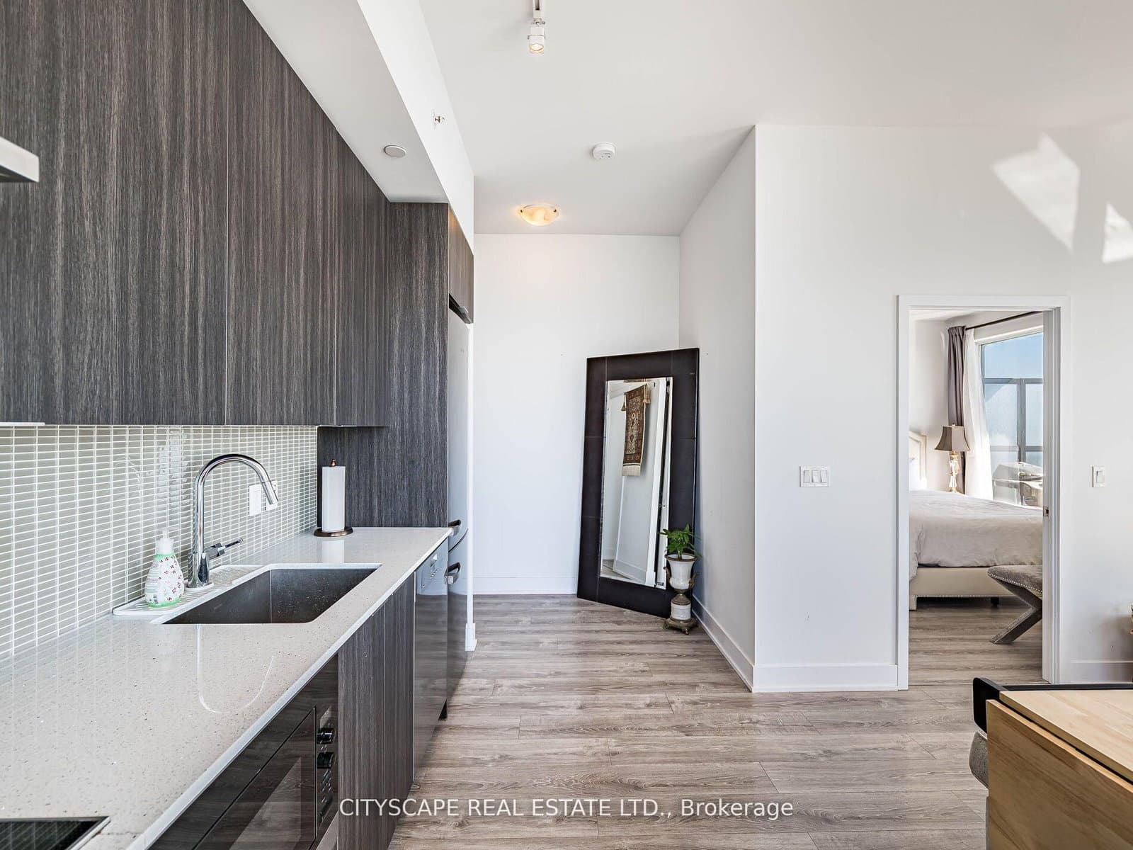 20 Shore Breeze Drive, Unit 4410 thumbnail 21
