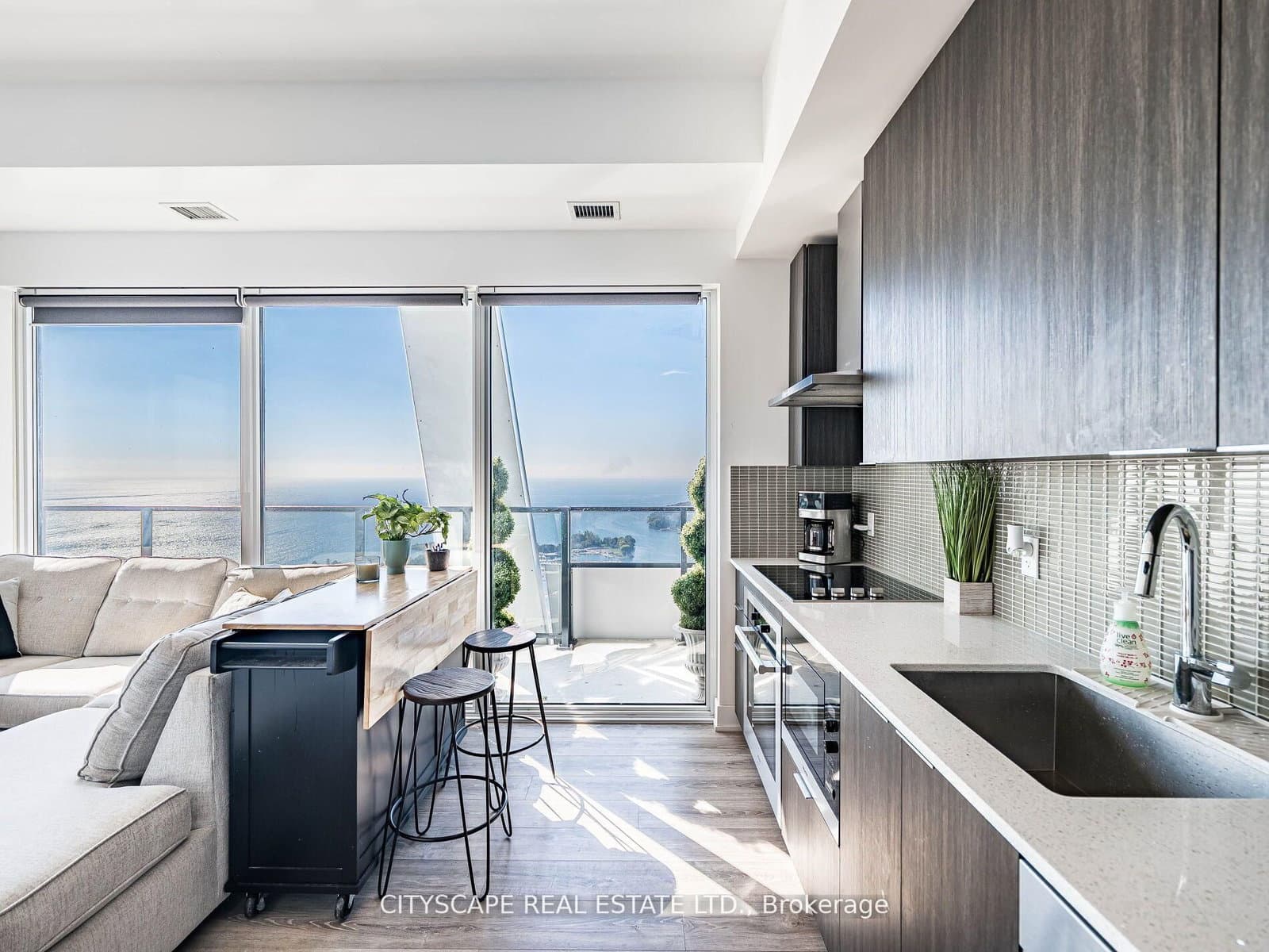 20 Shore Breeze Drive, Unit 4410 thumbnail 22