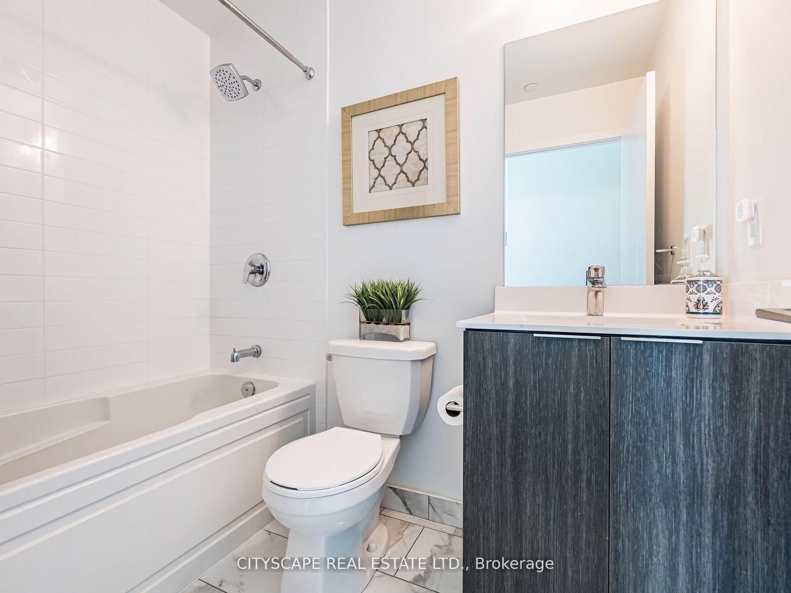 20 Shore Breeze Drive, Unit 4410 thumbnail 30