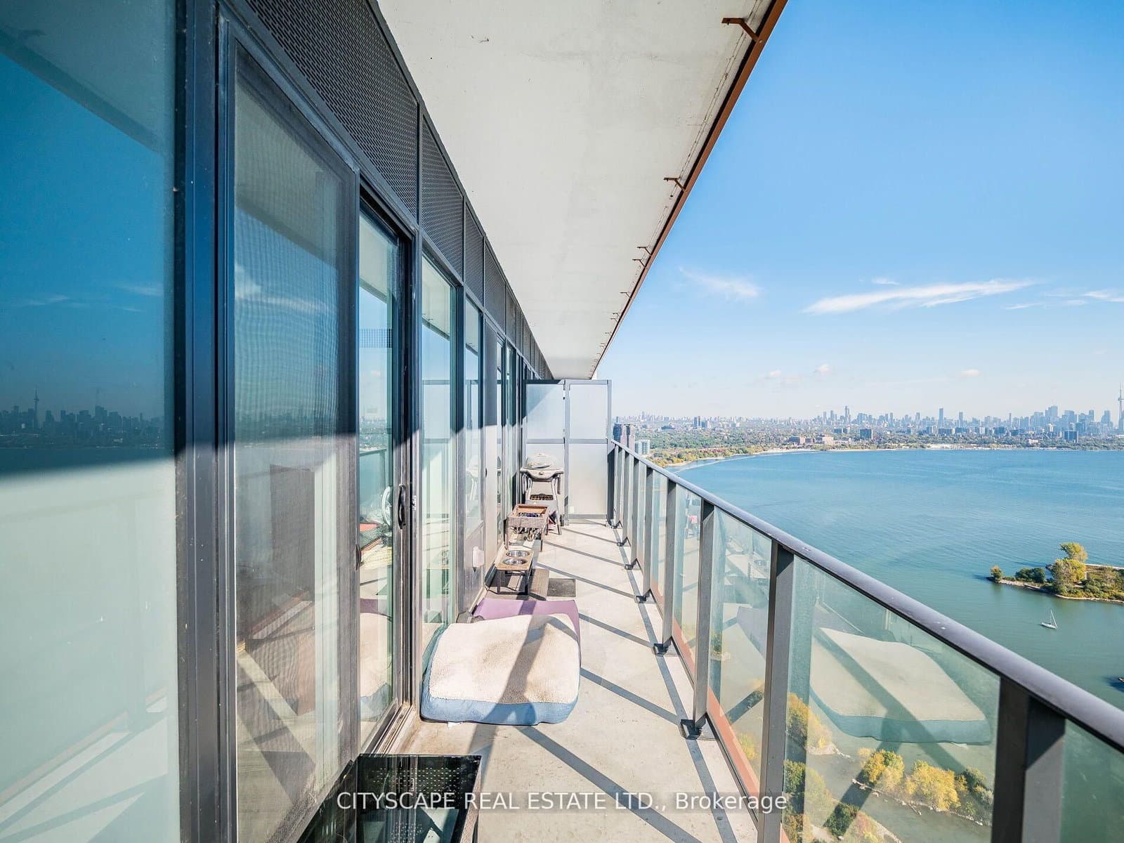 20 Shore Breeze Drive, Unit 4410 thumbnail 32
