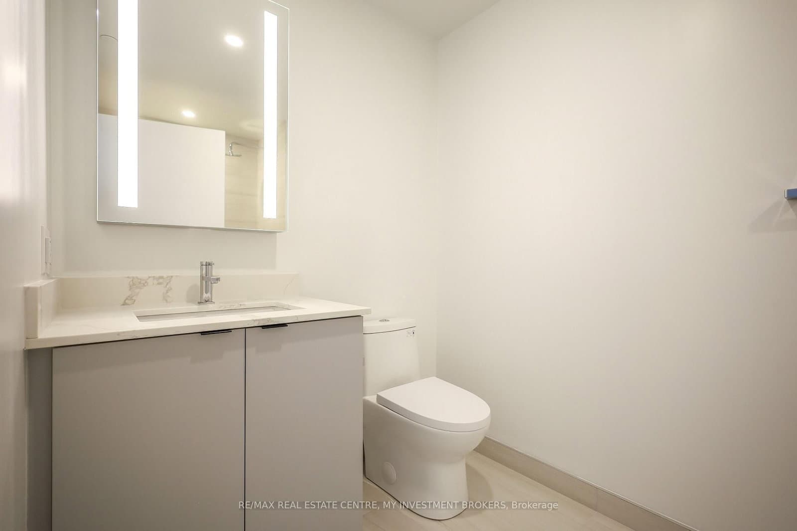 285 Dufferin Street, Unit 915 thumbnail 14