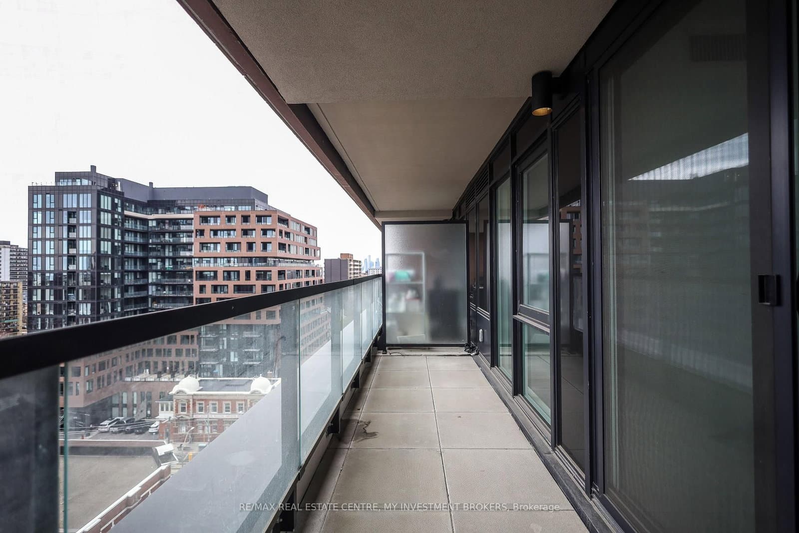 285 Dufferin Street, Unit 915 thumbnail 8