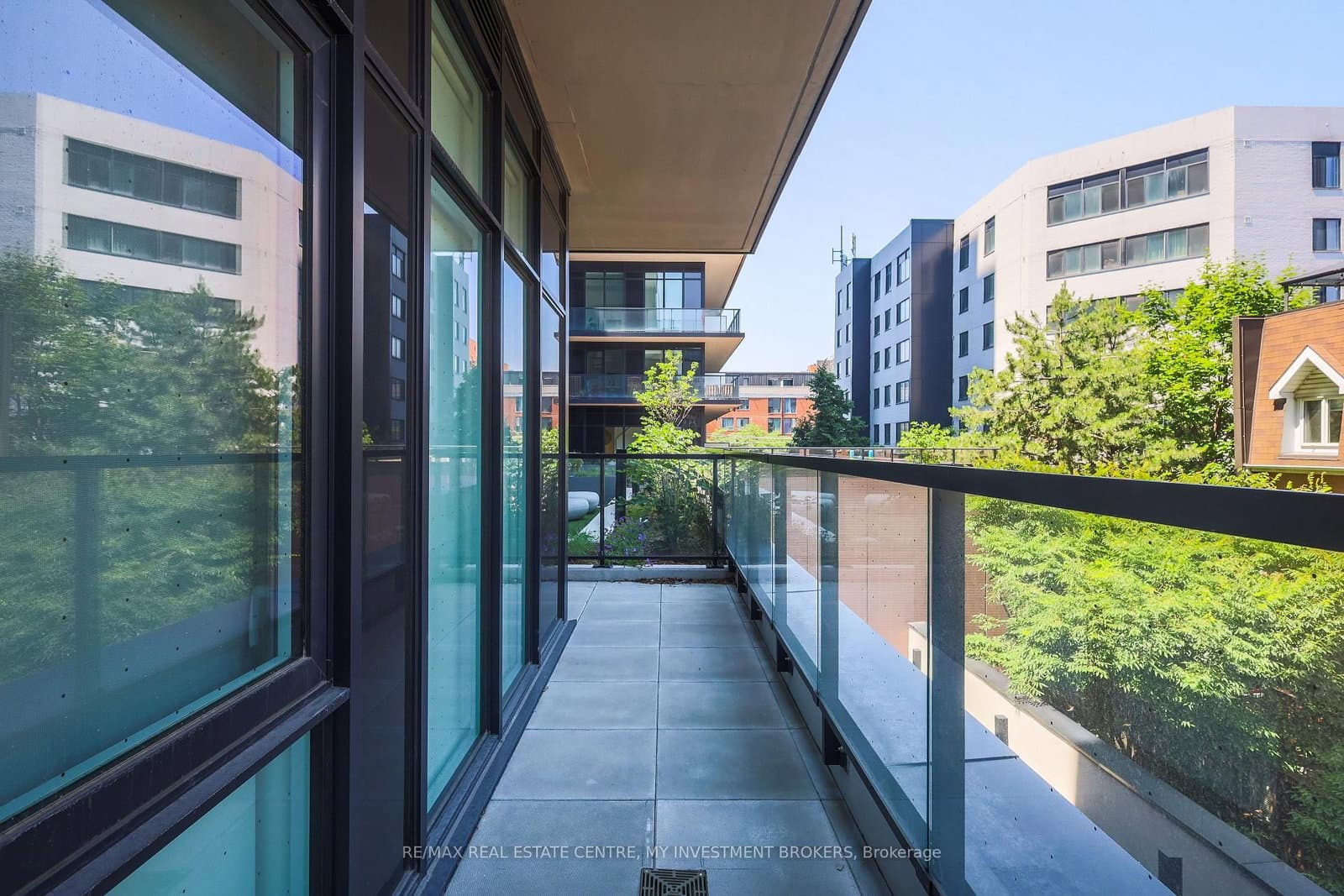 285 Dufferin Street, Unit 202 thumbnail 13