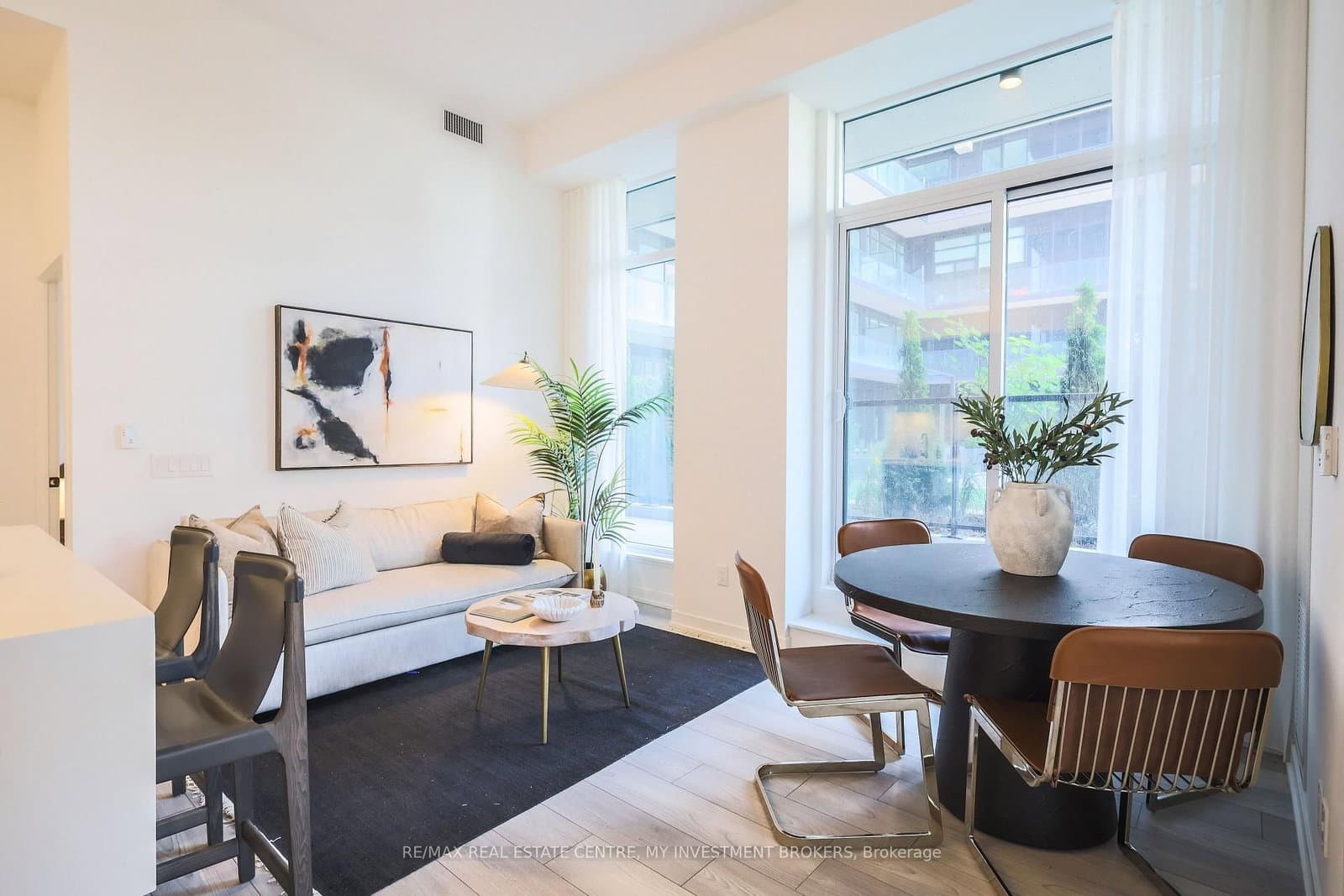 285 Dufferin Street, Unit 202 thumbnail 19