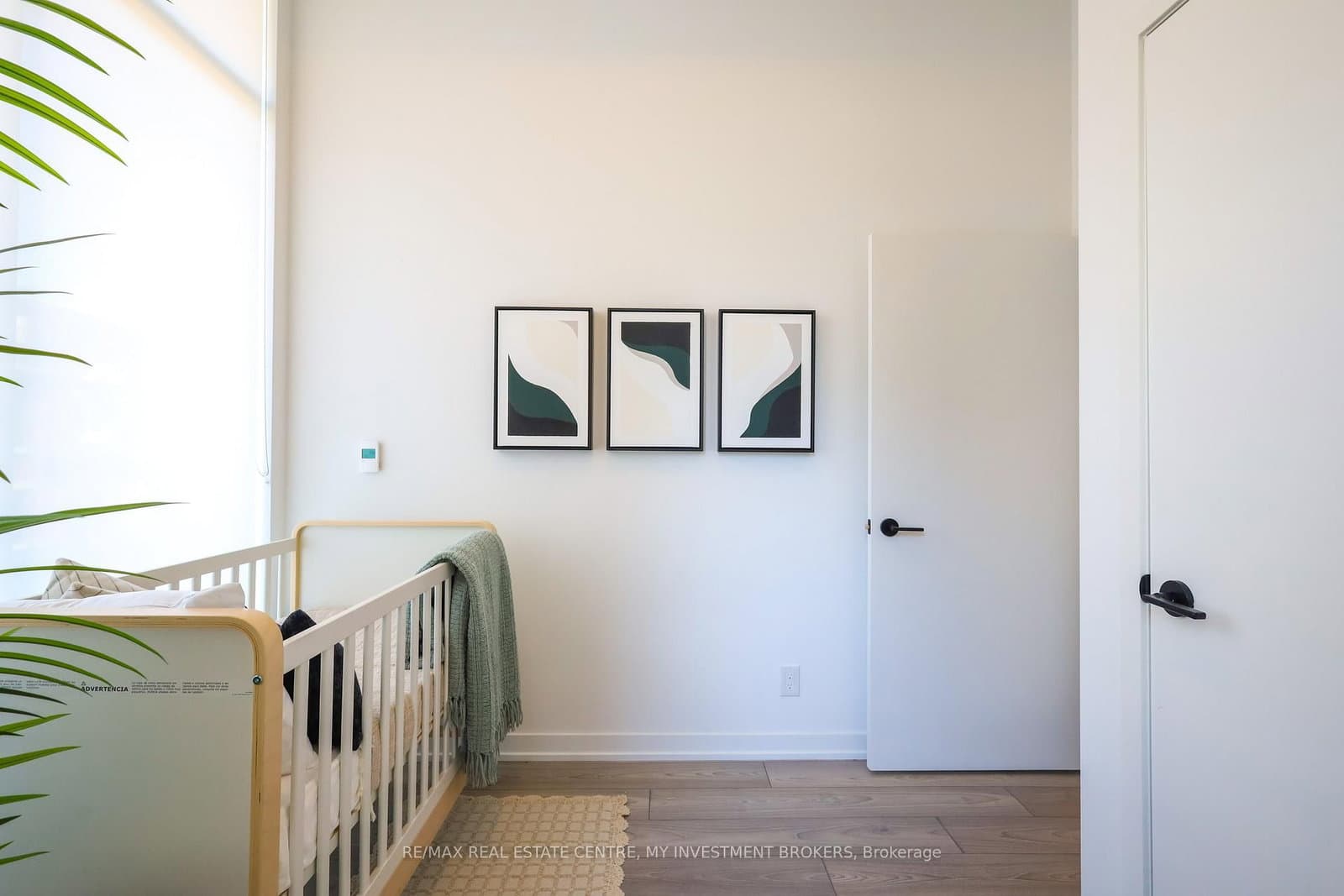 285 Dufferin Street, Unit 202 thumbnail 23
