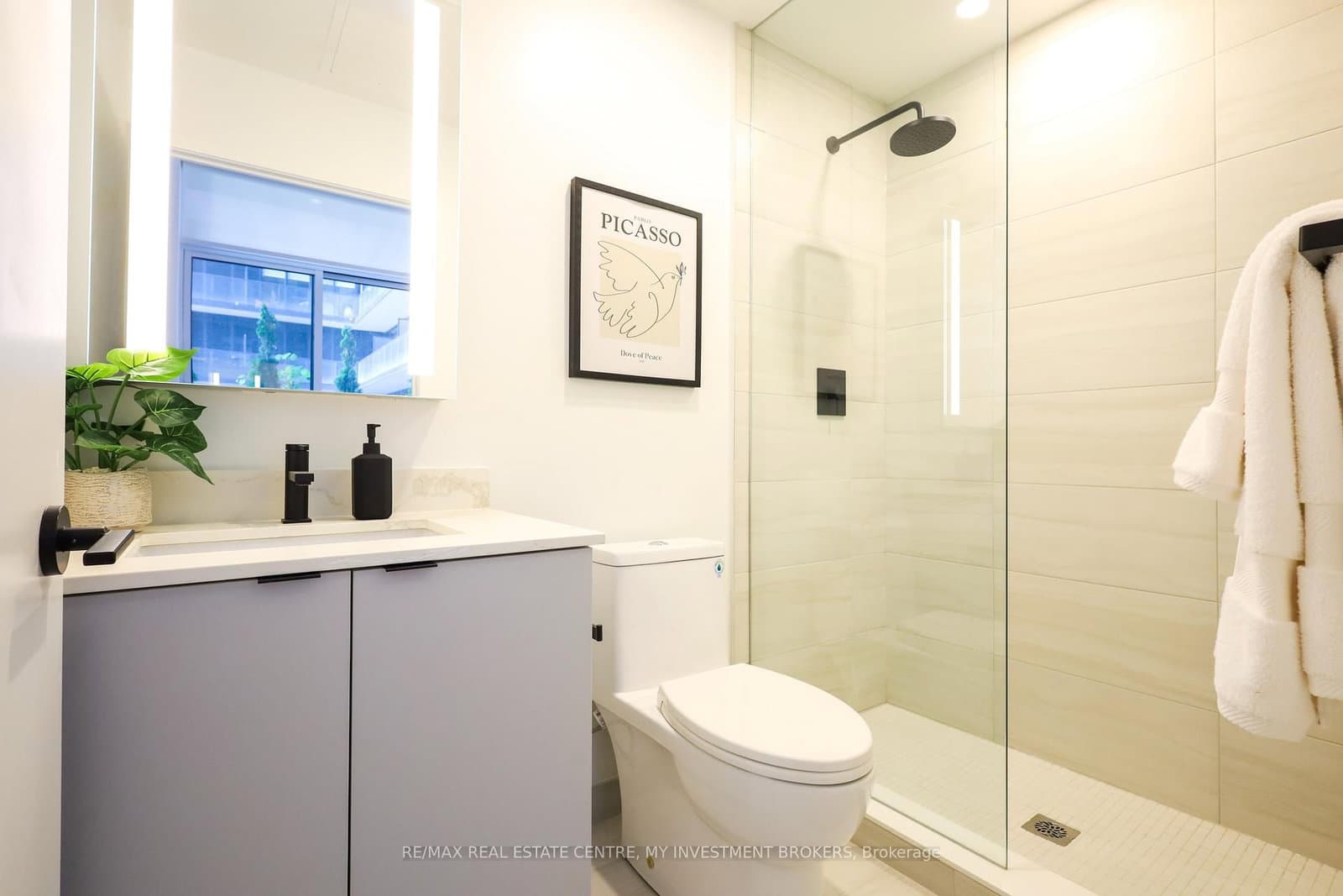 285 Dufferin Street, Unit 202 thumbnail 25