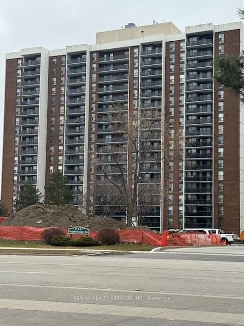 21 Knightsbridge Road, Unit 805 - Image 1