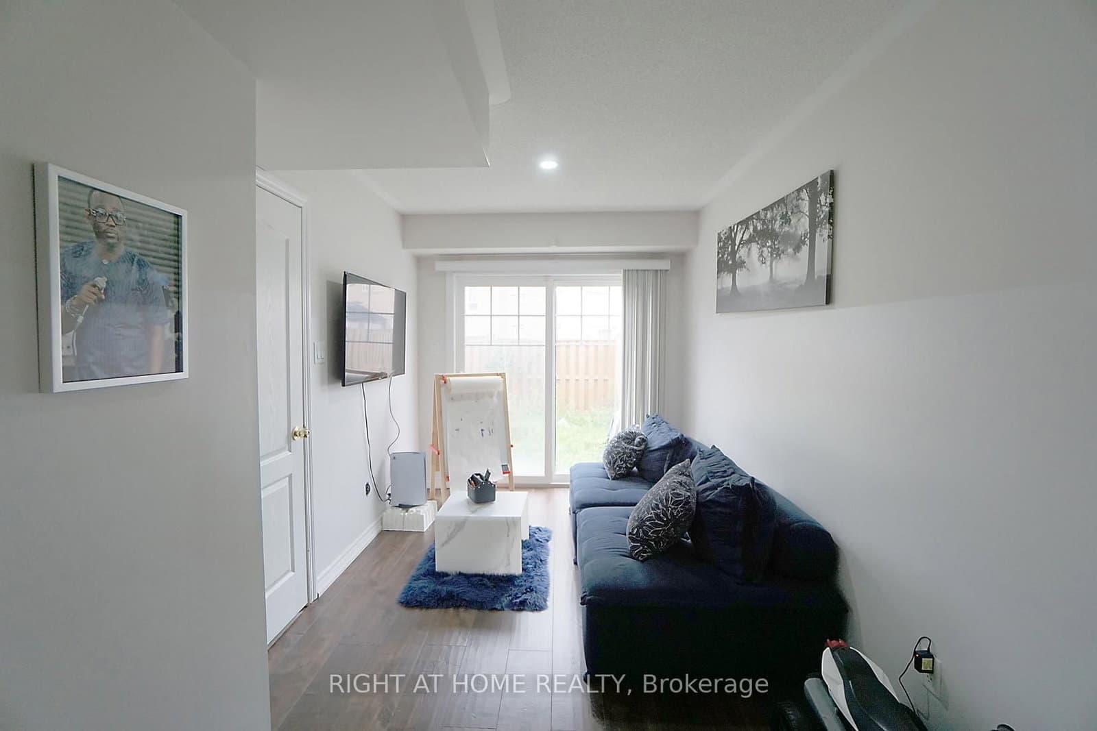 15 Magdalene Crescent thumbnail 5