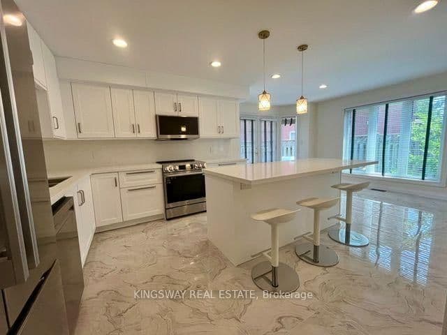 4040 Lookout Court thumbnail 4