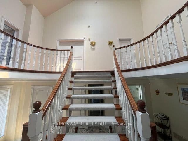 4040 Lookout Court thumbnail 8