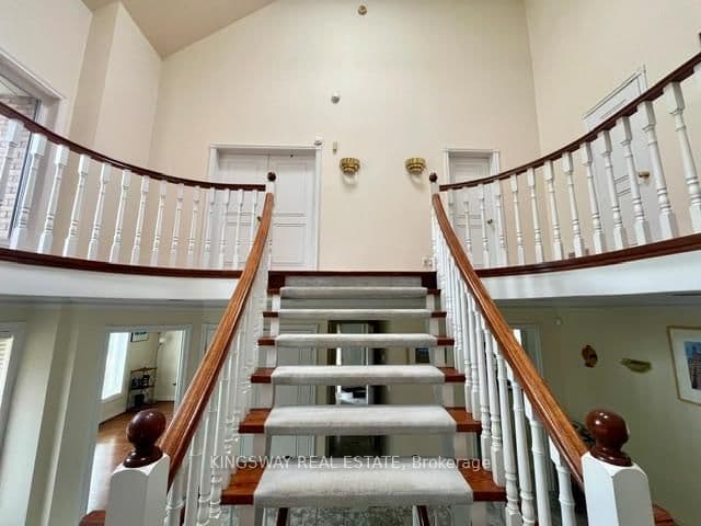 4040 Lookout Court thumbnail 10
