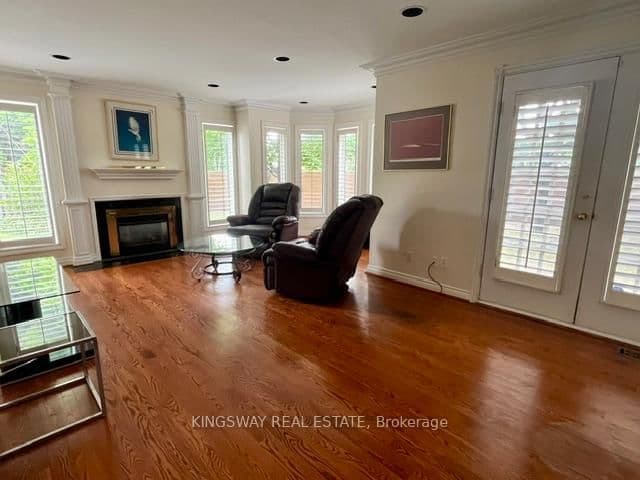 4040 Lookout Court thumbnail 9