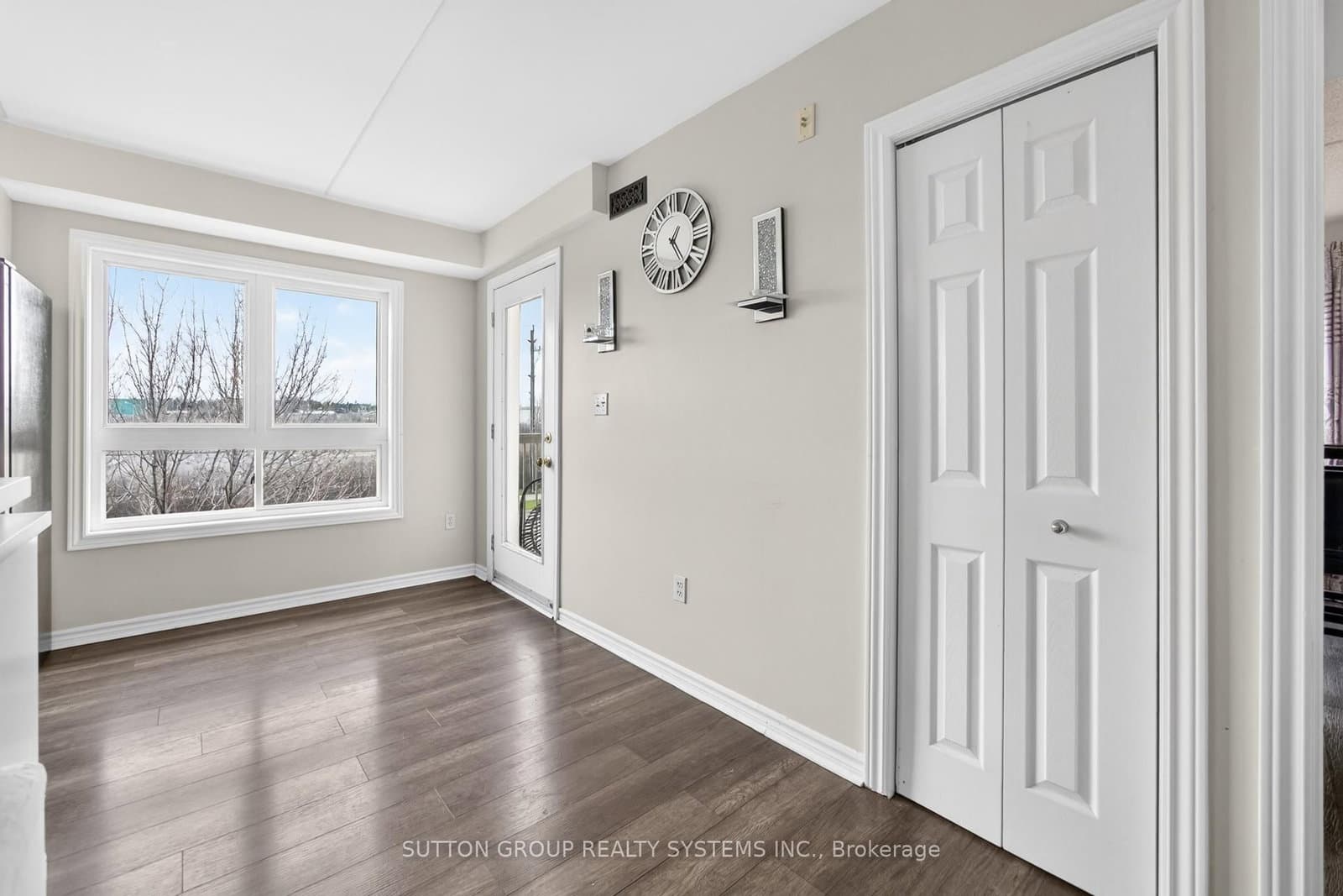 4450 Fairview Street, Unit 312 thumbnail 14