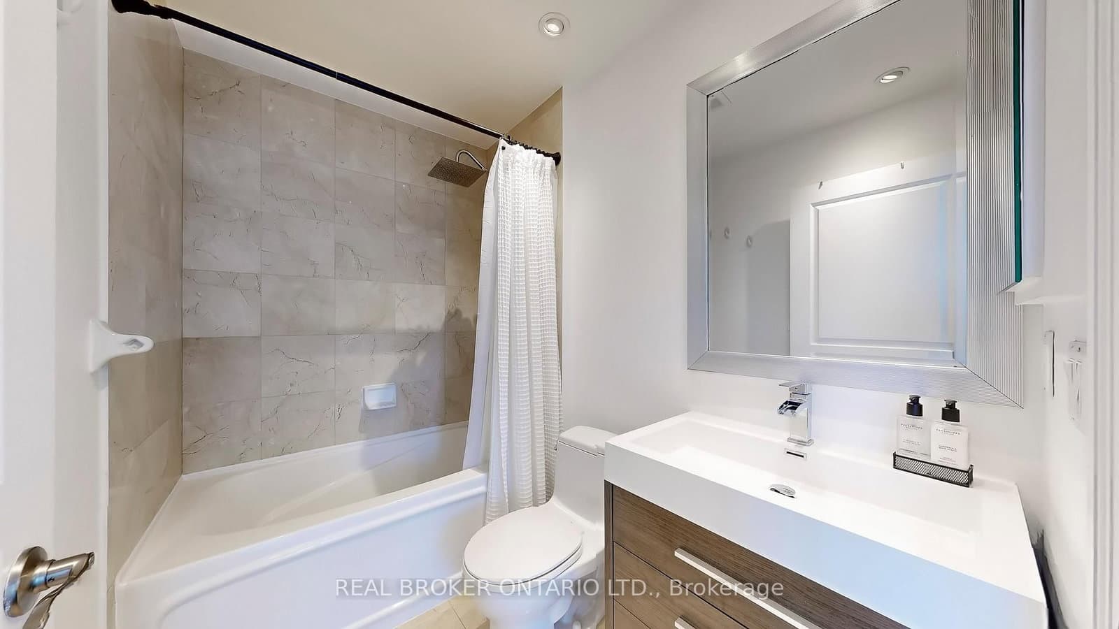 2087 Lake Shore Boulevard W, Unit PH7 thumbnail 27