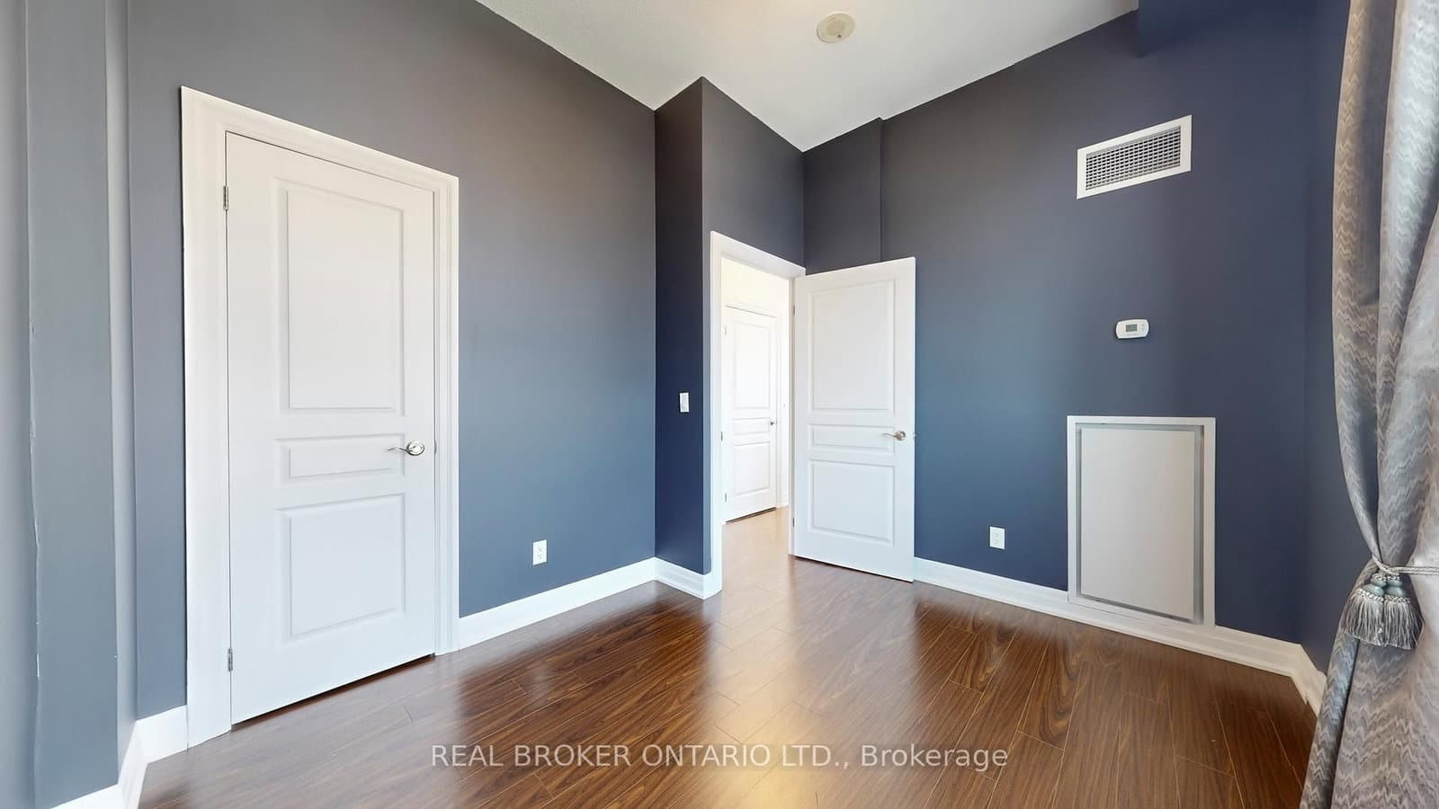 2087 Lake Shore Boulevard W, Unit PH7 thumbnail 31
