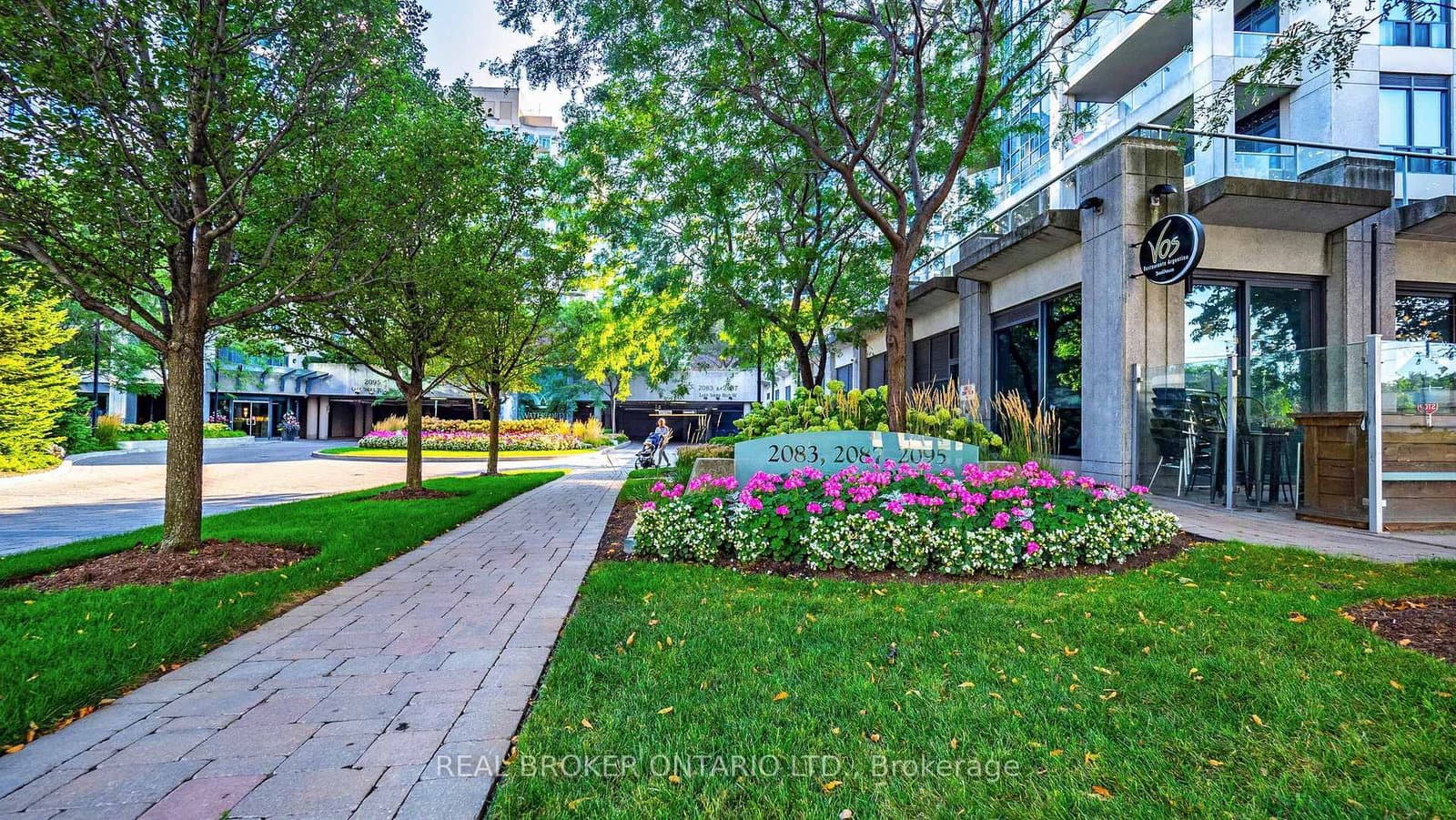 2087 Lake Shore Boulevard W, Unit PH7 thumbnail 45
