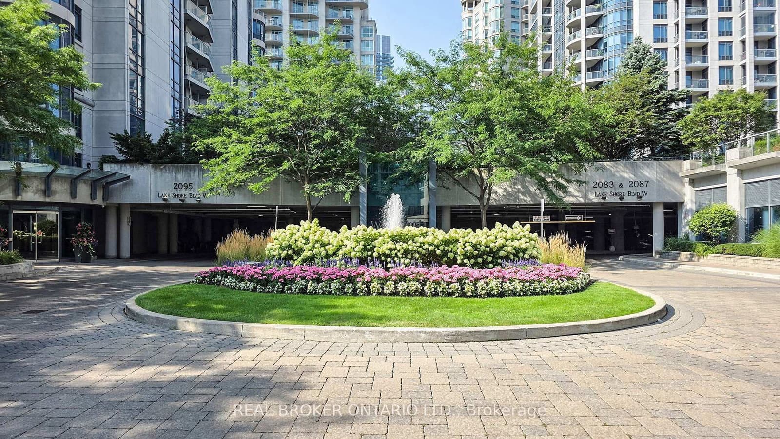2087 Lake Shore Boulevard W, Unit PH7 thumbnail 46