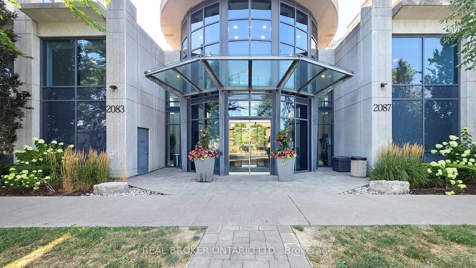 2087 Lake Shore Boulevard W, Unit PH7 thumbnail 47
