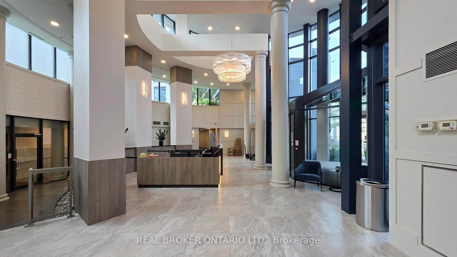2087 Lake Shore Boulevard W, Unit PH7 thumbnail 48