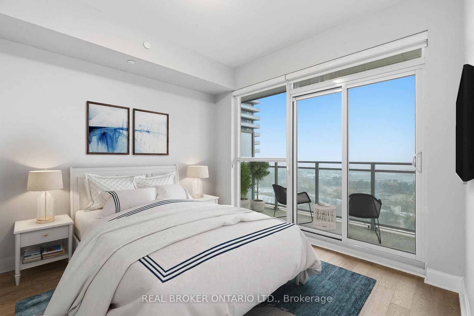 33 Shore Breeze Drive, Unit 1801 thumbnail 10