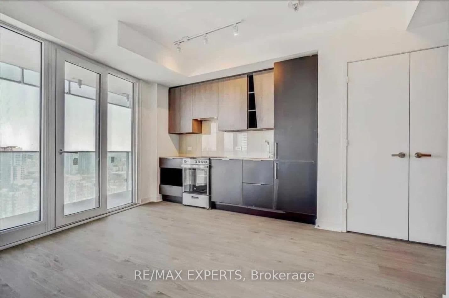 3900 Confederation Parkway, Unit 2710 thumbnail 6