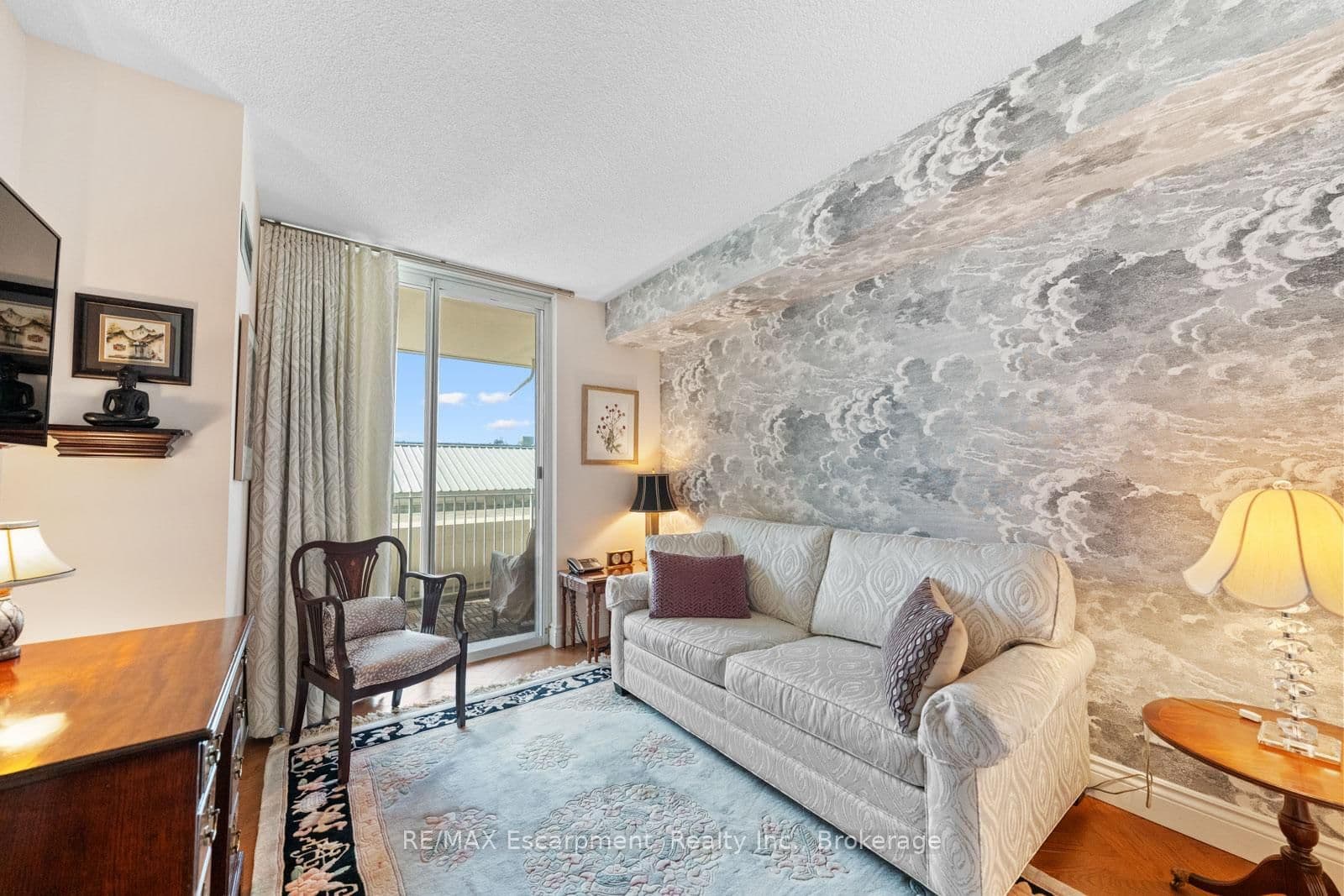 2287 Lake Shore Road W, Unit 301 thumbnail 25