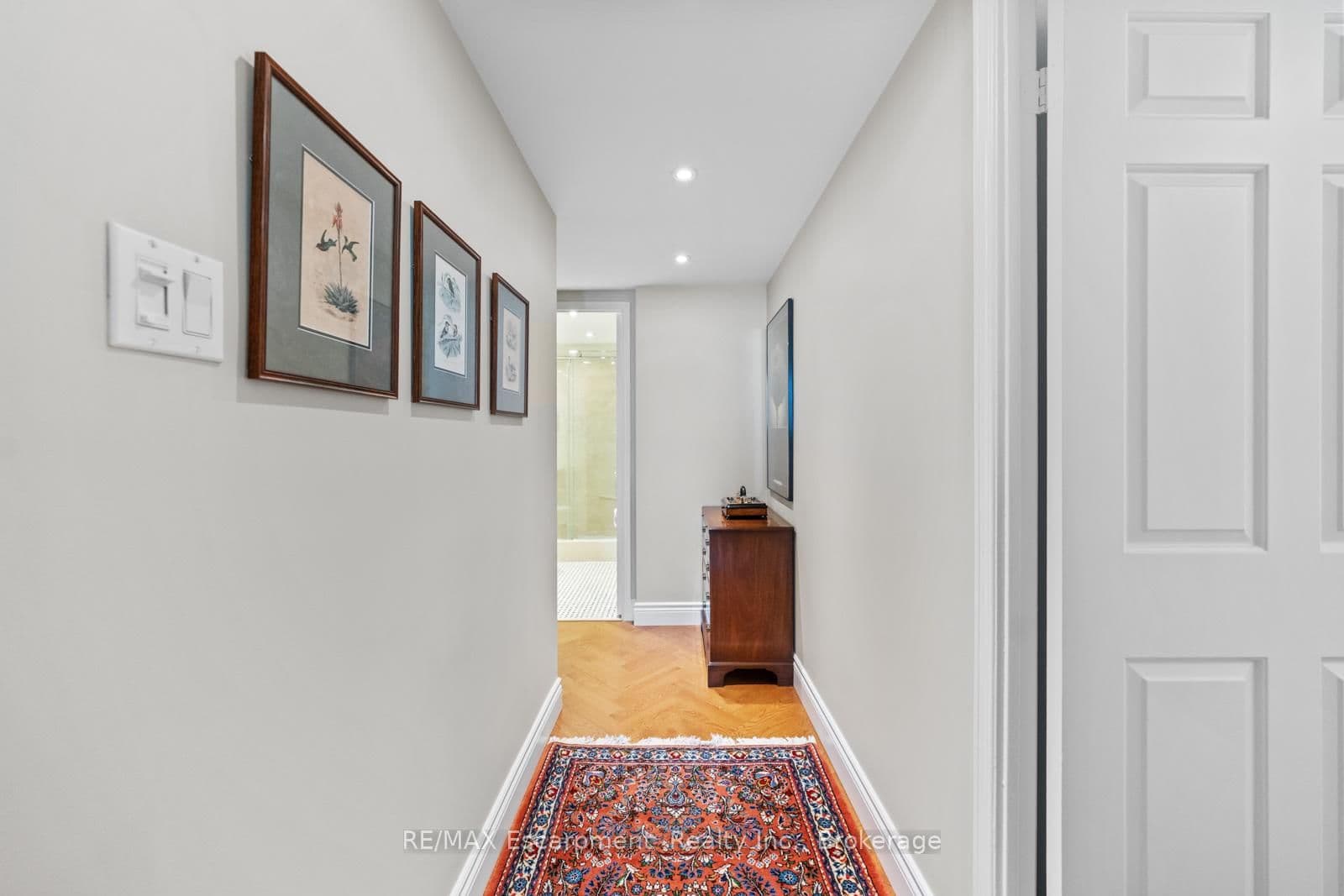 2287 Lake Shore Road W, Unit 301 thumbnail 27