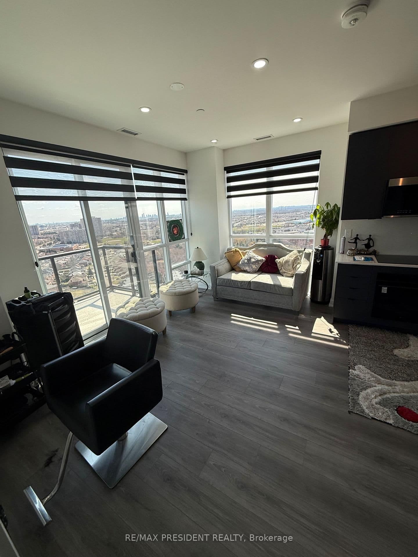 225 Malta Avenue, Unit 2104 thumbnail 2