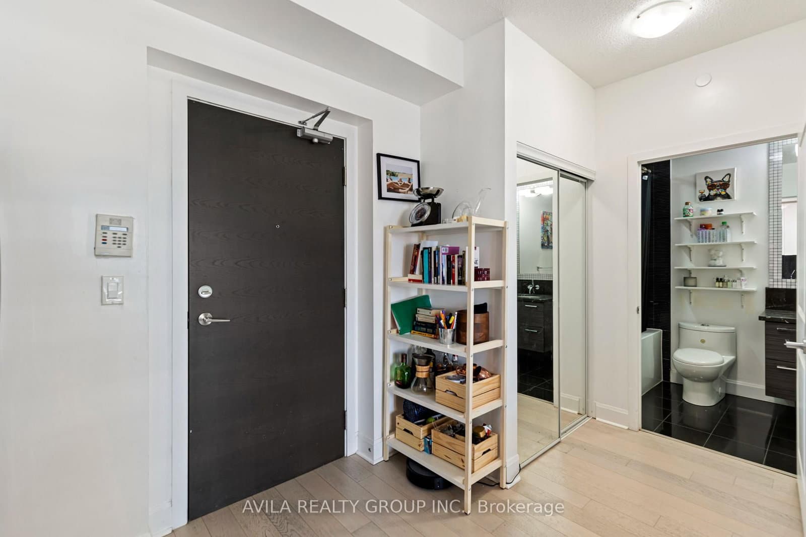 33 Shore Breeze Drive S, Unit 1707 thumbnail 16