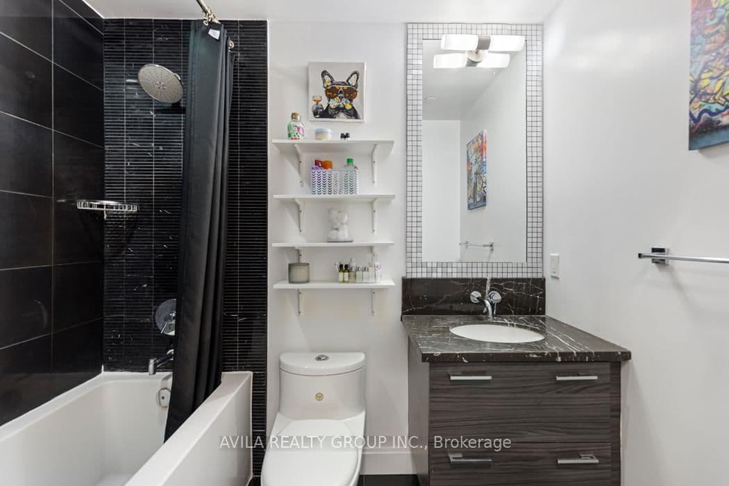 33 Shore Breeze Drive S, Unit 1707 thumbnail 18