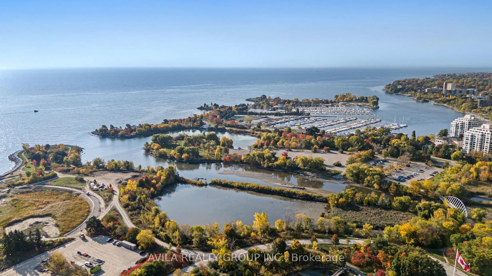 33 Shore Breeze Drive S, Unit 1707 thumbnail 2