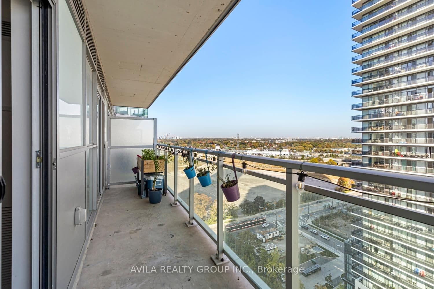 33 Shore Breeze Drive S, Unit 1707 thumbnail 24