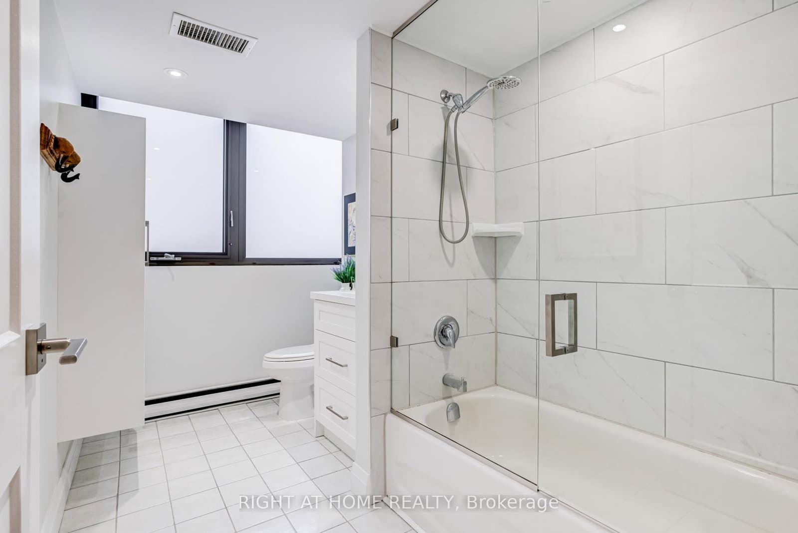 1333 Bloor Street, Unit 606 thumbnail 29
