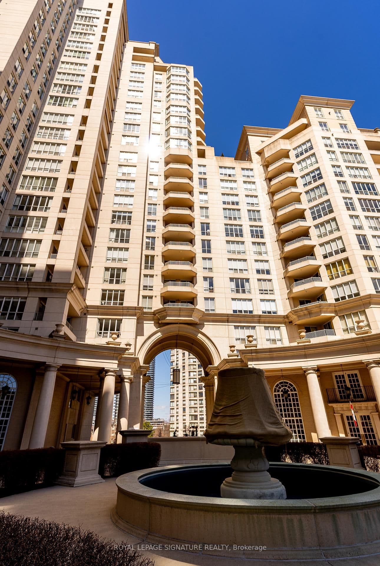 2285 Lake Shore Boulevard W, Unit 703 thumbnail 7