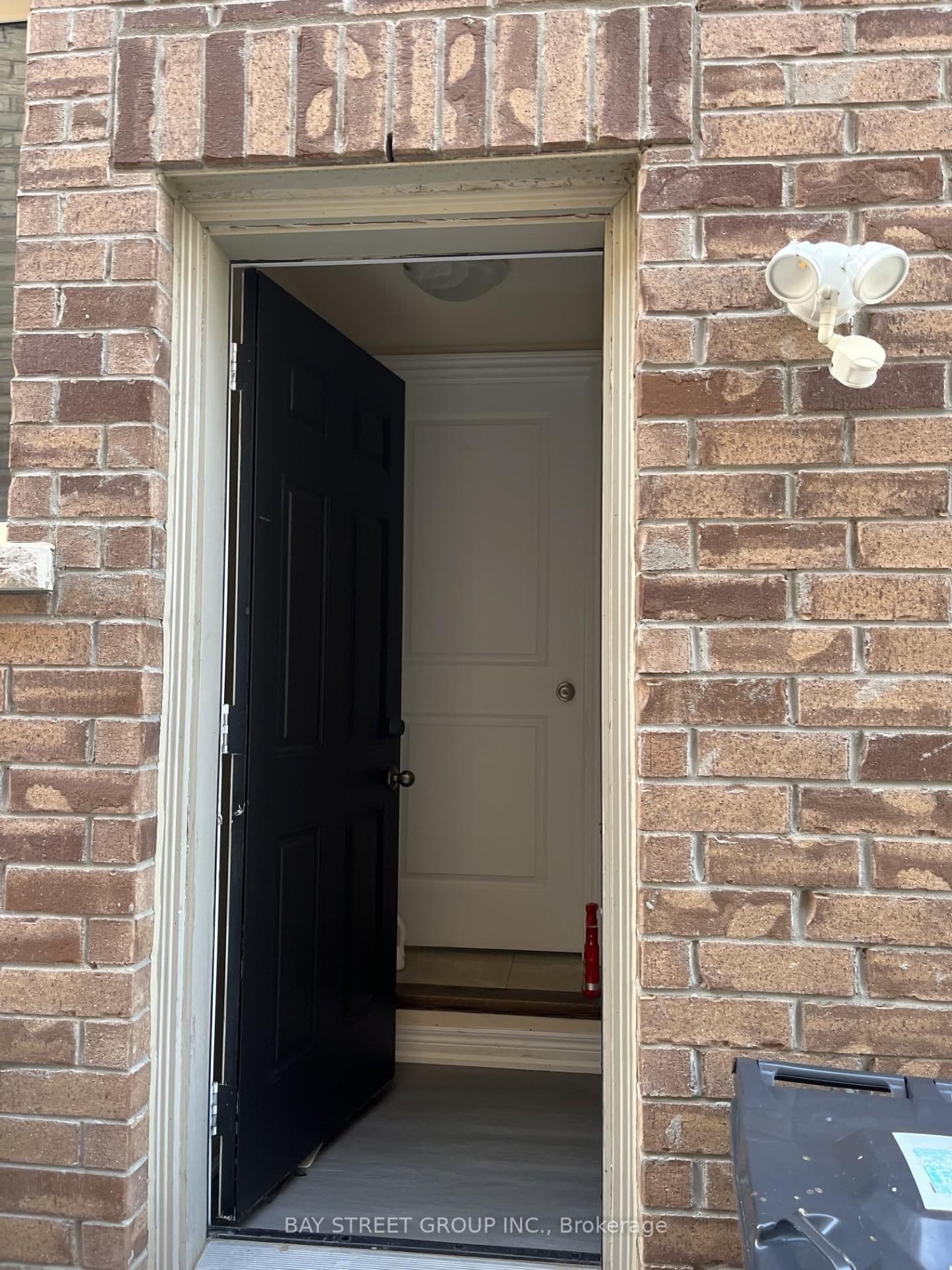 50 Bernadino Street, Unit Bsmt thumbnail 2