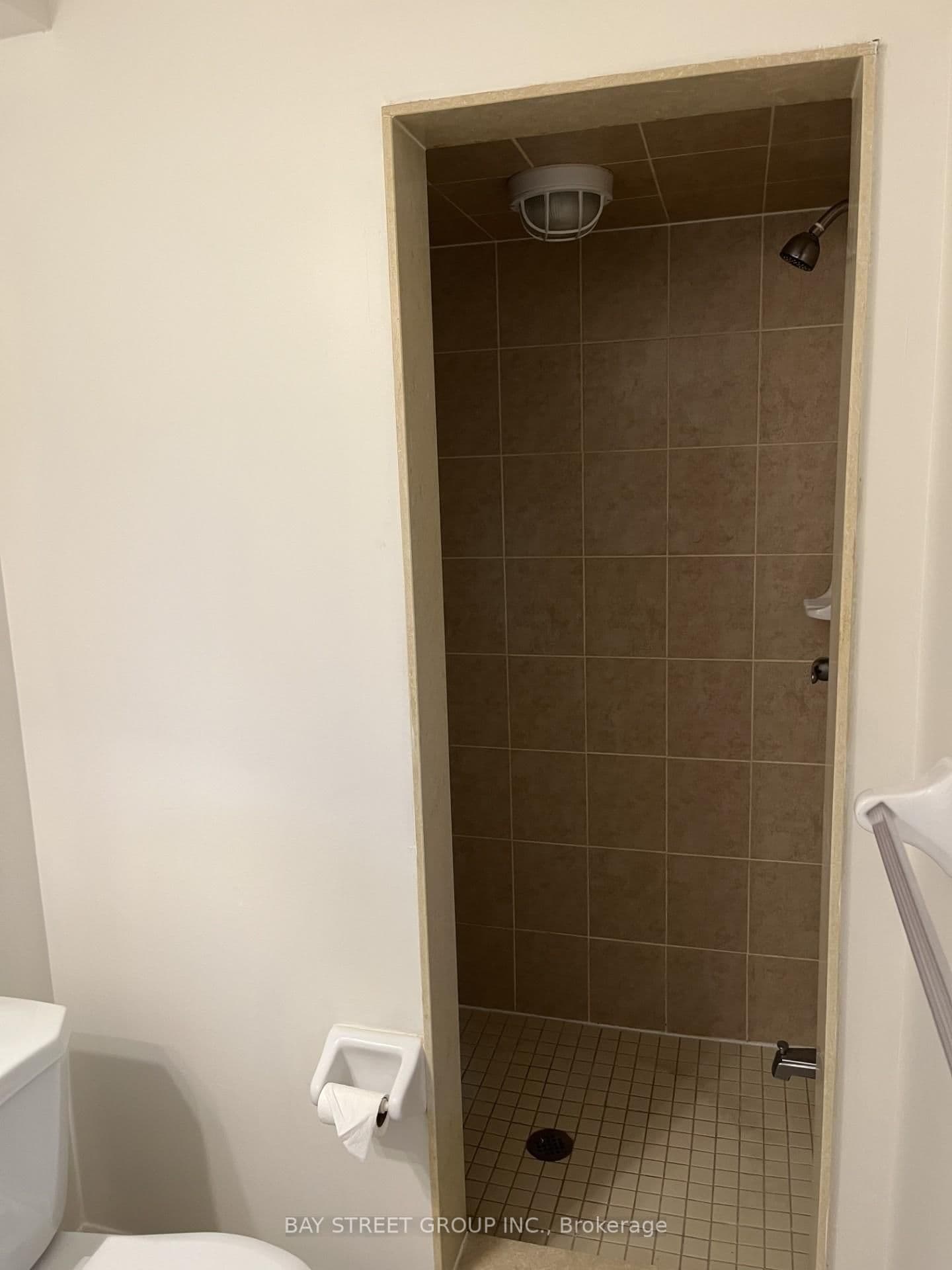 50 Bernadino Street, Unit Bsmt thumbnail 7