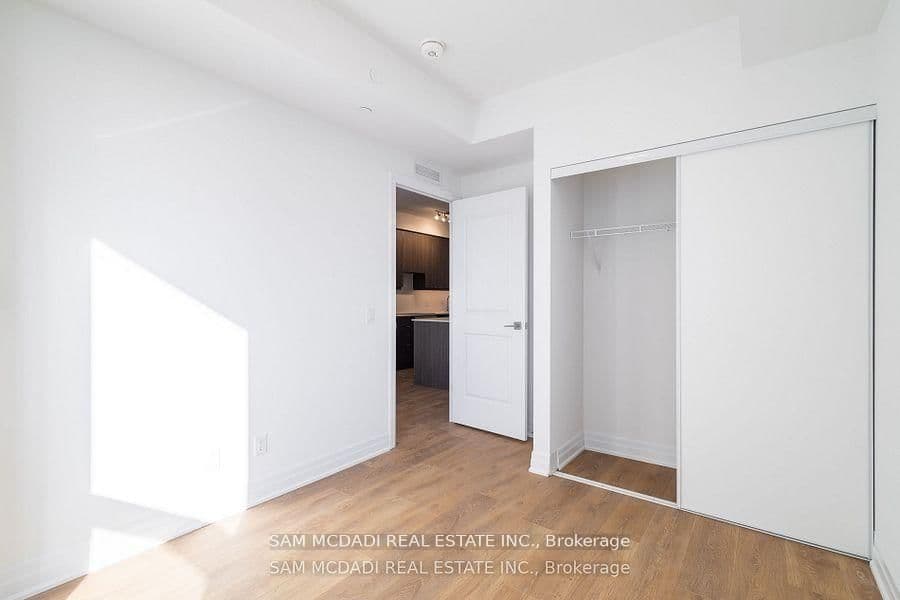 30 Elm Drive, Unit 2709 thumbnail 11