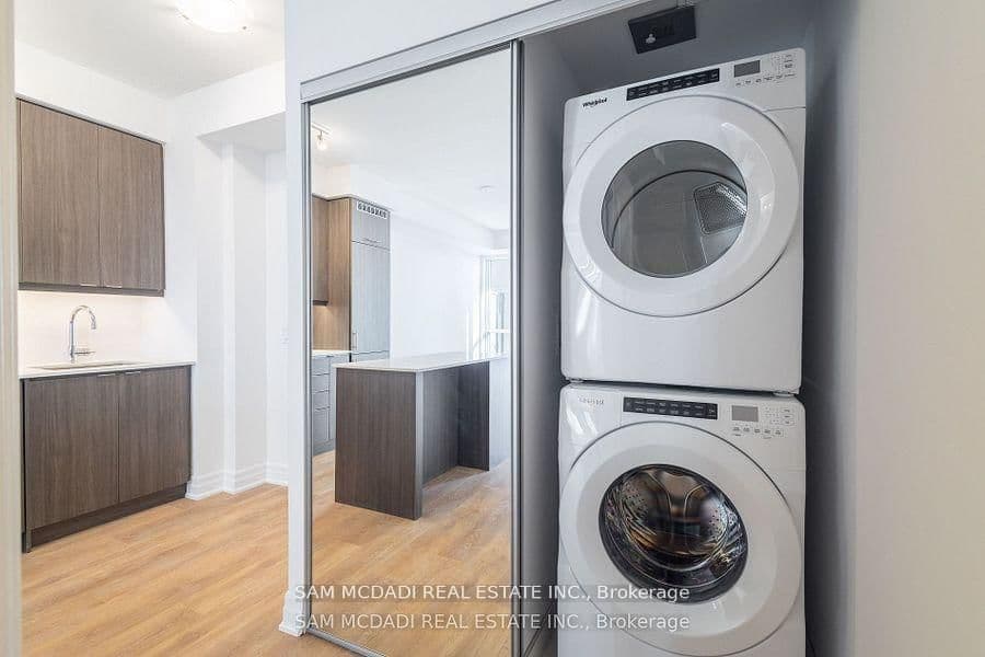 30 Elm Drive, Unit 2709 thumbnail 13