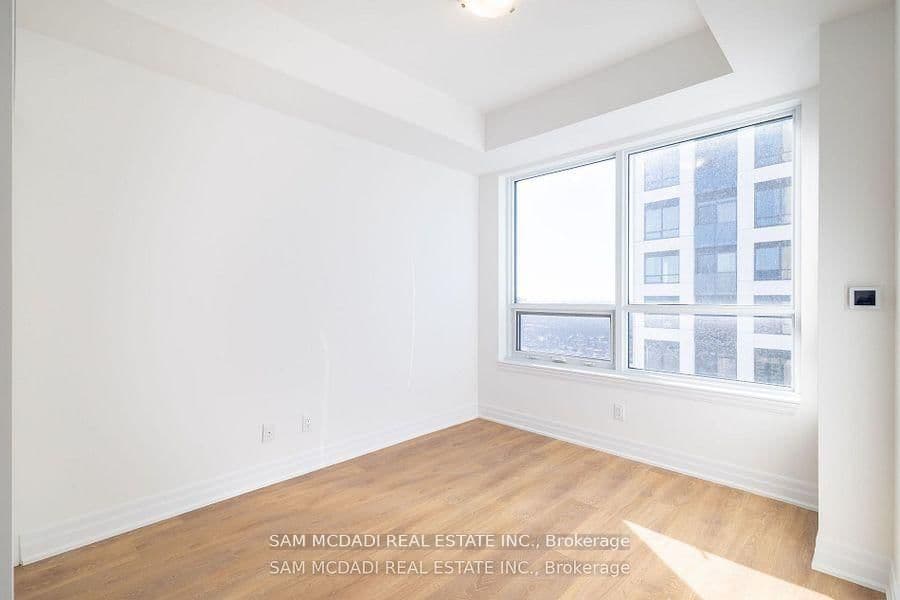 30 Elm Drive, Unit 2709 thumbnail 9