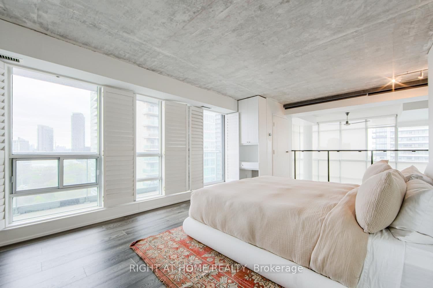 250 Manitoba Street SE, Unit 728 thumbnail 21