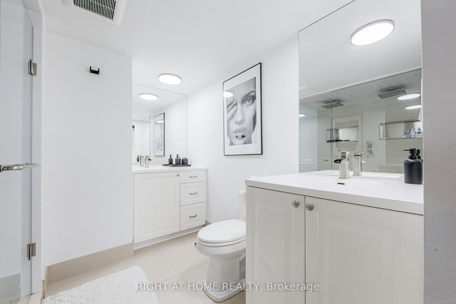 250 Manitoba Street SE, Unit 728 thumbnail 9
