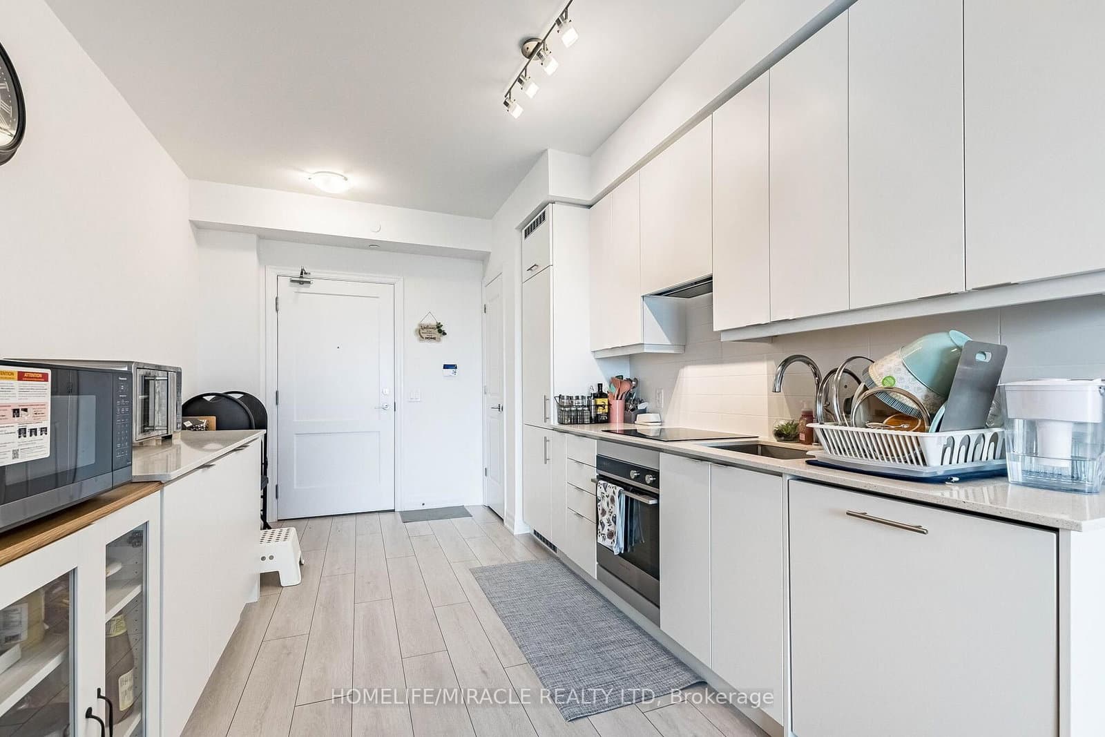 30 Elm Drive, Unit 3802 thumbnail 16