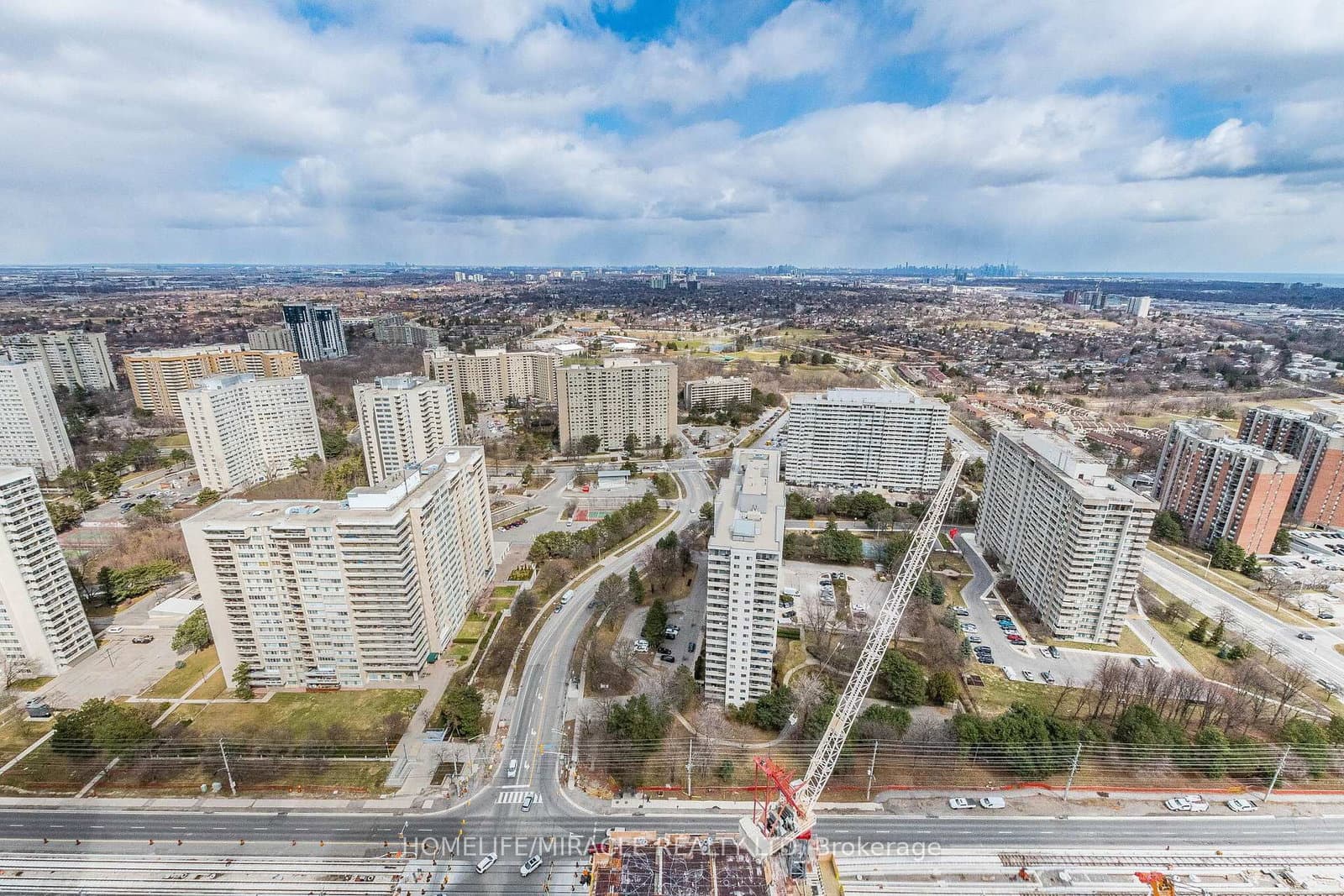 30 Elm Drive, Unit 3802 thumbnail 43