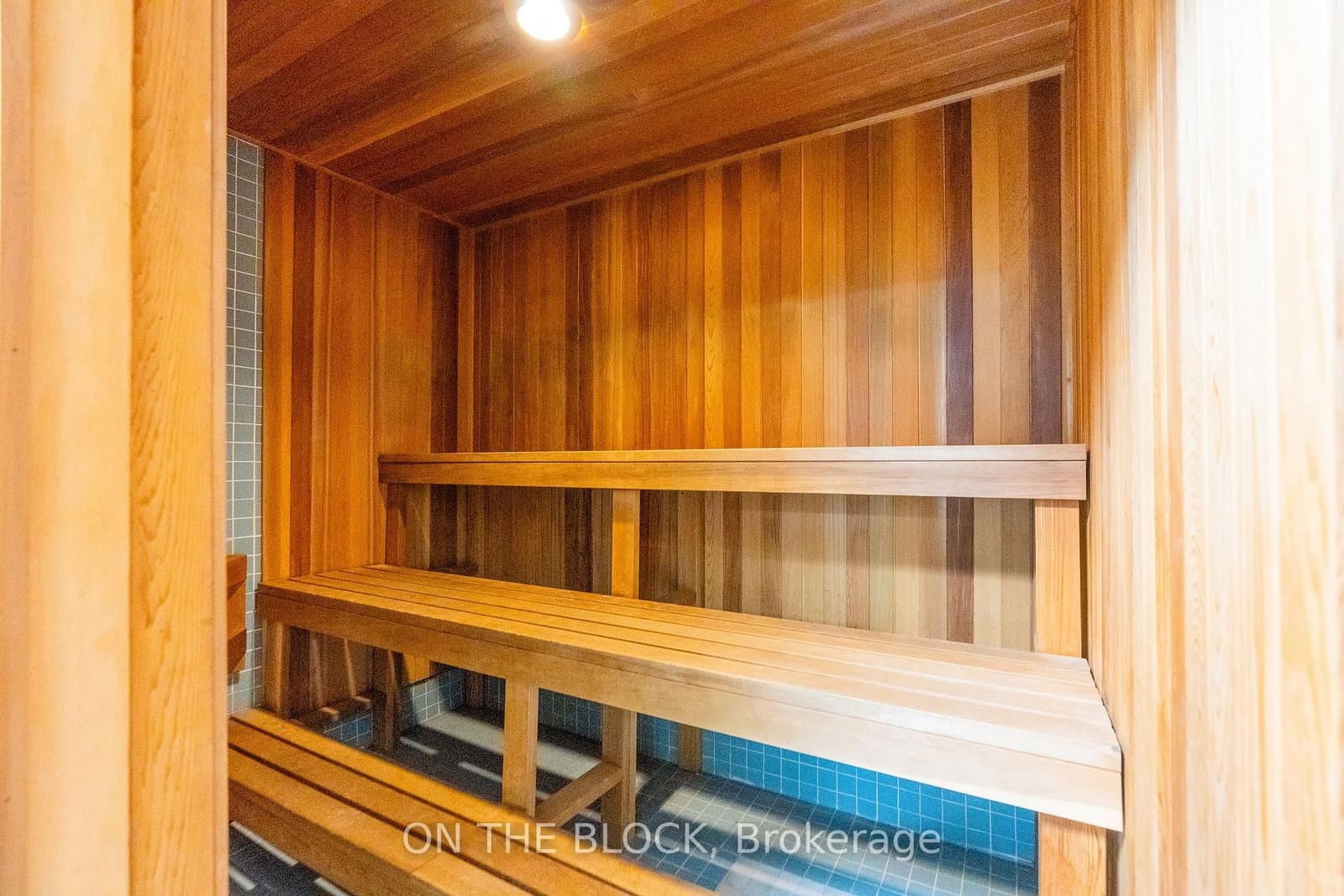 880 Dundas Street W, Unit 203 thumbnail 23