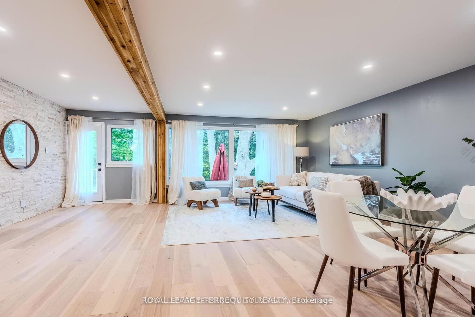 327 River Side Drive thumbnail 16