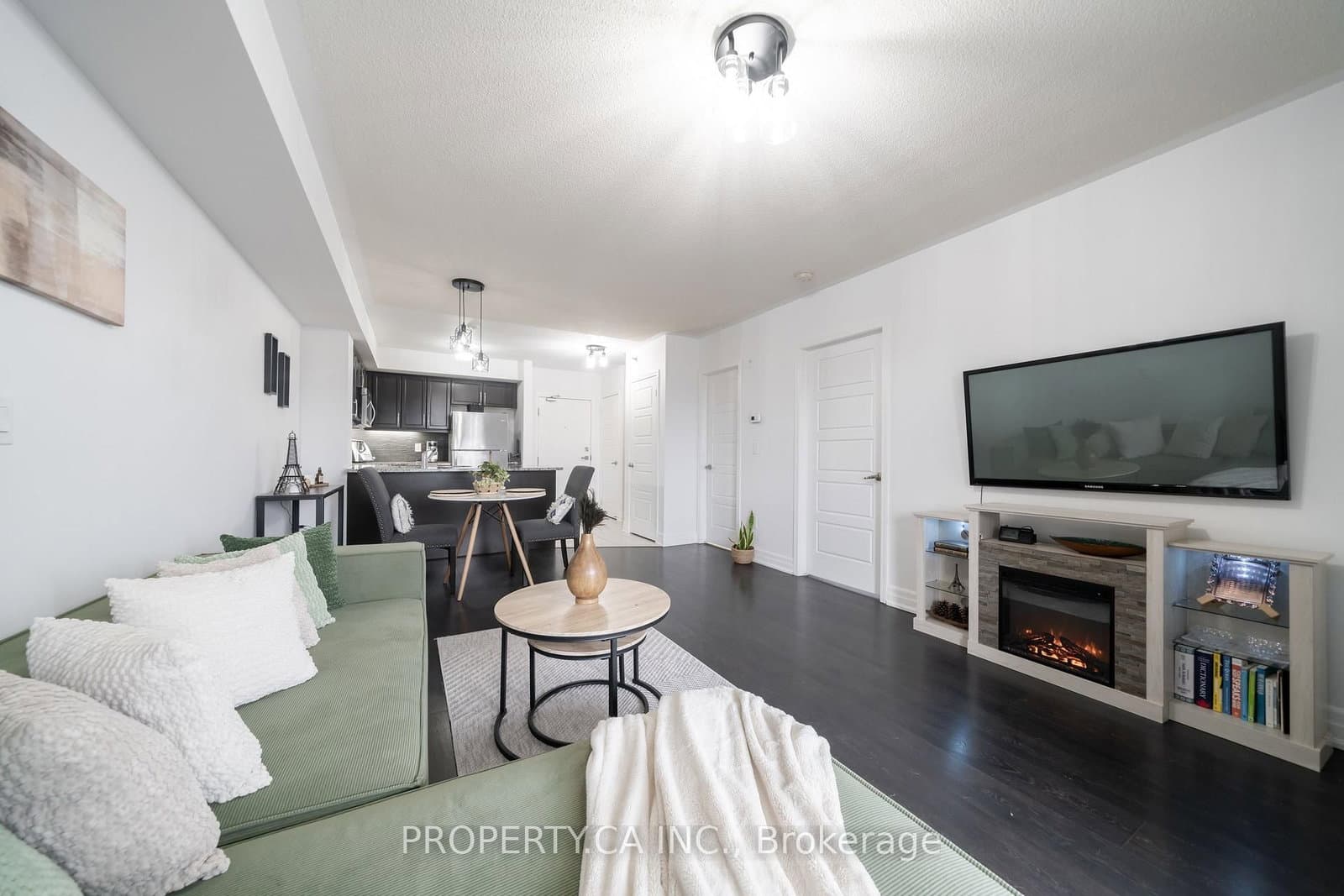 70 Baycliffe Crescent, Unit 412 thumbnail 10