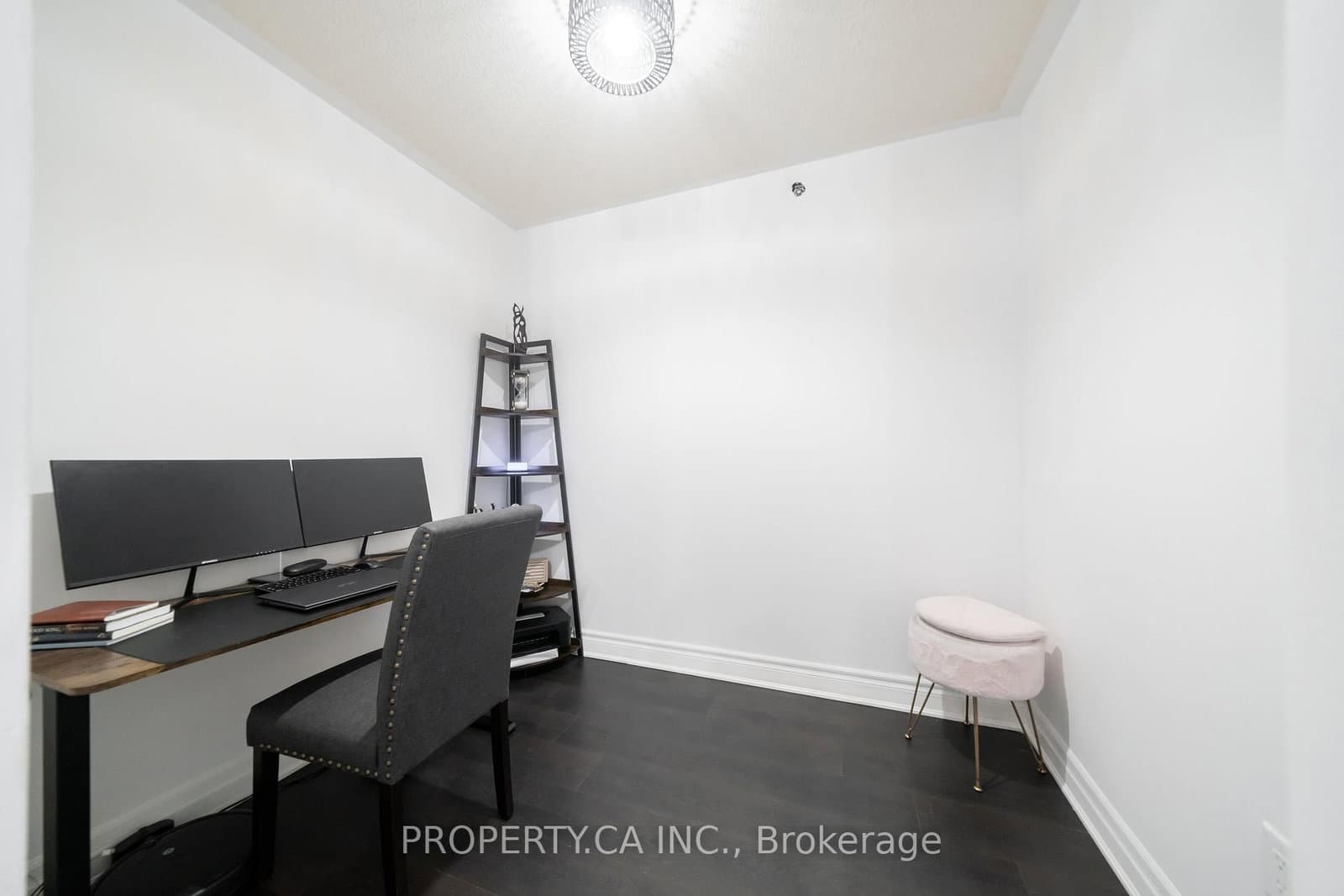 70 Baycliffe Crescent, Unit 412 thumbnail 17