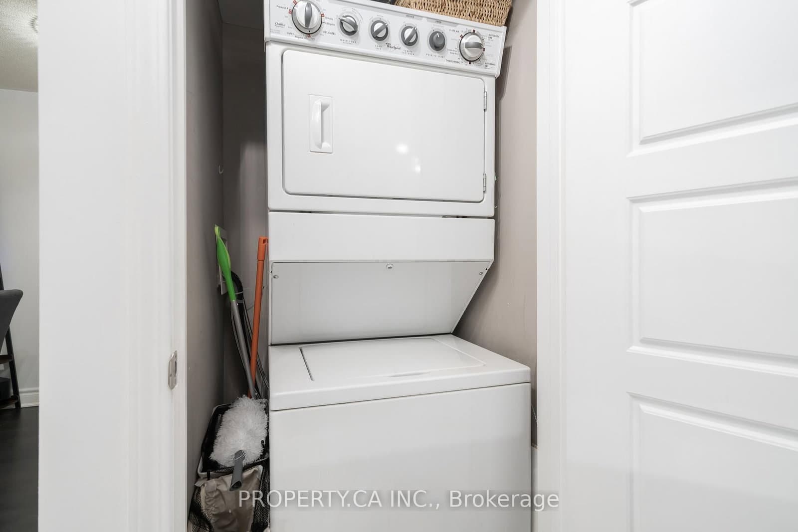 70 Baycliffe Crescent, Unit 412 thumbnail 22