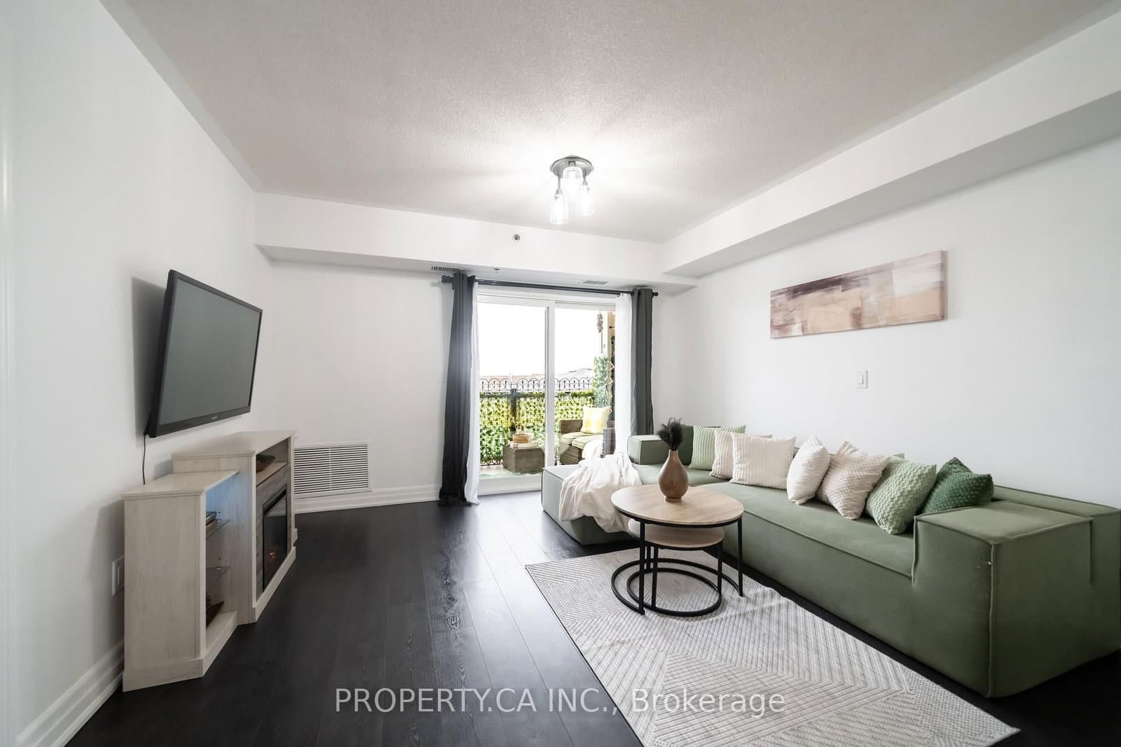 70 Baycliffe Crescent, Unit 412 thumbnail 8